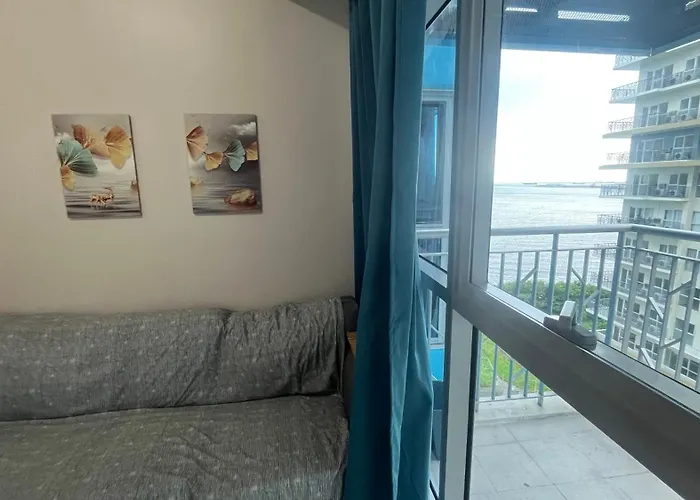 Bayshore 2 Okada Bayview Fast Wifi Big Tv Near Naia&moa