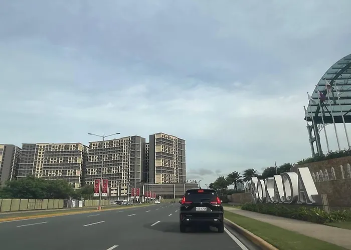 Bayshore 2 Okada Bayview Fast Wifi Big Tv Near Naia&moa Apartment